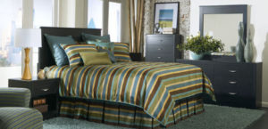 Luxurious striped comforter bedroom set